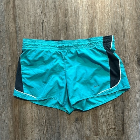 NIKE TEAL RUNNING SHORTS (S) - Picture 1 of 6